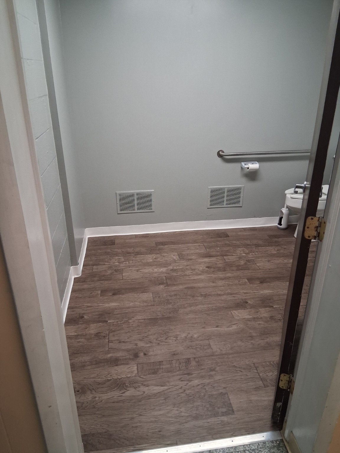 City bathroom flooring